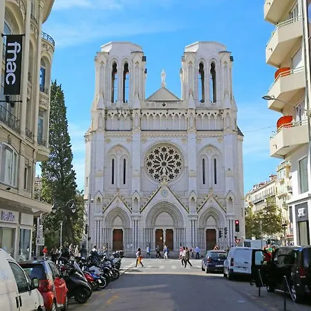 Splendid In The Heart Of * Nice
