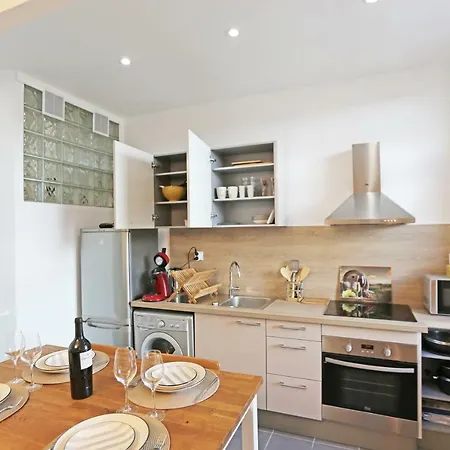 Splendid In The Heart Of דירה ניס