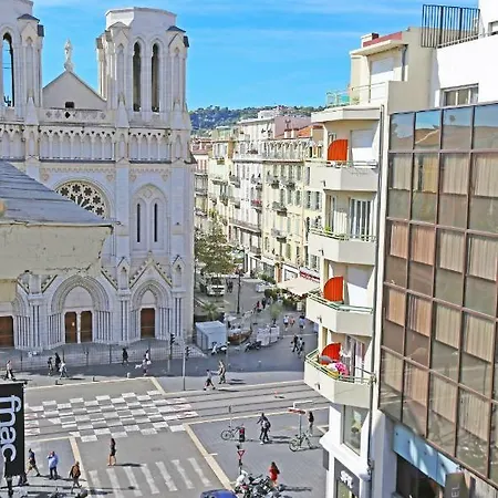 Splendid In The Heart Of Daire Nice