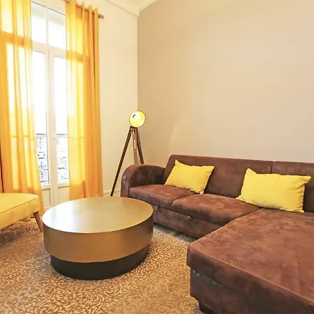Splendid In The Heart Of 尼斯